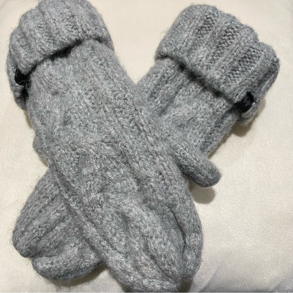 Hot Paws Gray Cable Chunky Soft Knit Cozy Fleece-Lined Mittens Adult OS